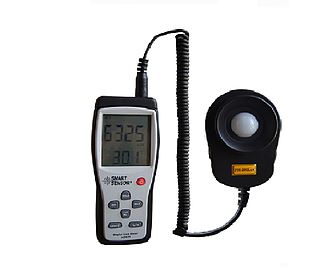 Đánh giá kỹ thuật máy đo cường độ ánh sáng SMARTSENSOR AS823
